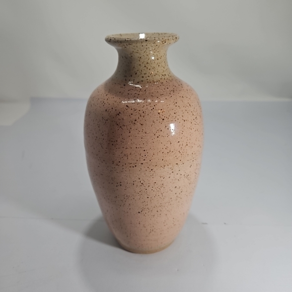 Art Pottery Howard B. Seitz Speckled Hibiscus Peach Vase Signed - Picture 6 of 12
